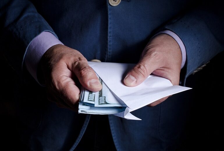 Abuso d’ufficio e indebita destinazione di denaro: la continuità normativa